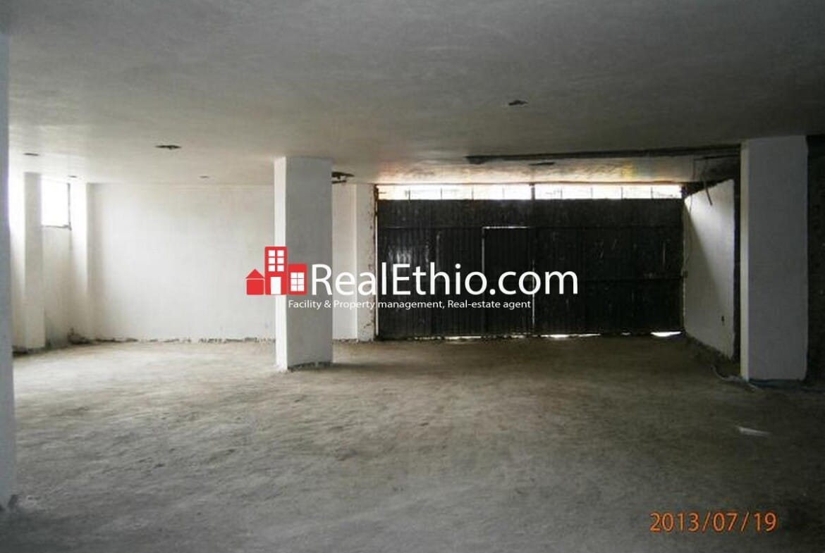 Addis Ababa, 600 meter square store or night club space for rent at Chechinia Bole Atlas