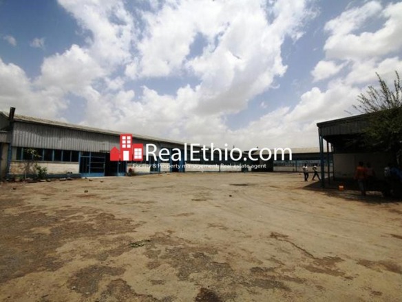 Kera, 3700 meter square plot size store for rent, Addis Ababa.