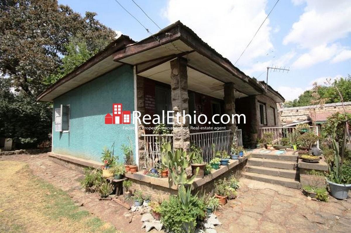 Lancha Beklo bet, three bedrooms villa house for sale, Addis Ababa, Ethiopia