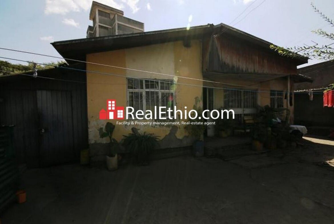 Lancha, two bedrooms mud house for sale, Addis Ababa, Ethiopia