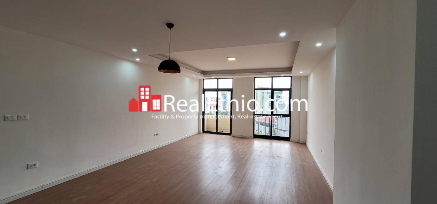 Hayahulet, 5 Bedrooms apartment for rent, Addis Ababa.