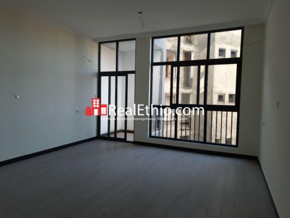 Arat Kilo, Three bedrooms apartment for sale, Addis Ababa.