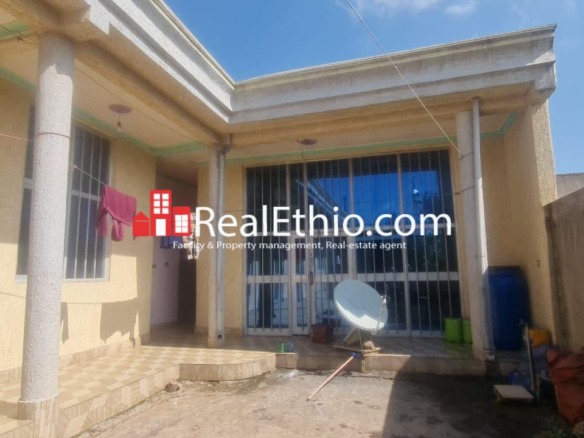 Burayu Cheshier, Three bedrooms house for Sale, Oromia.