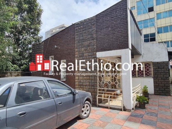 Bole, 3 bedrooms Villa House for Sale, Addis Ababa.