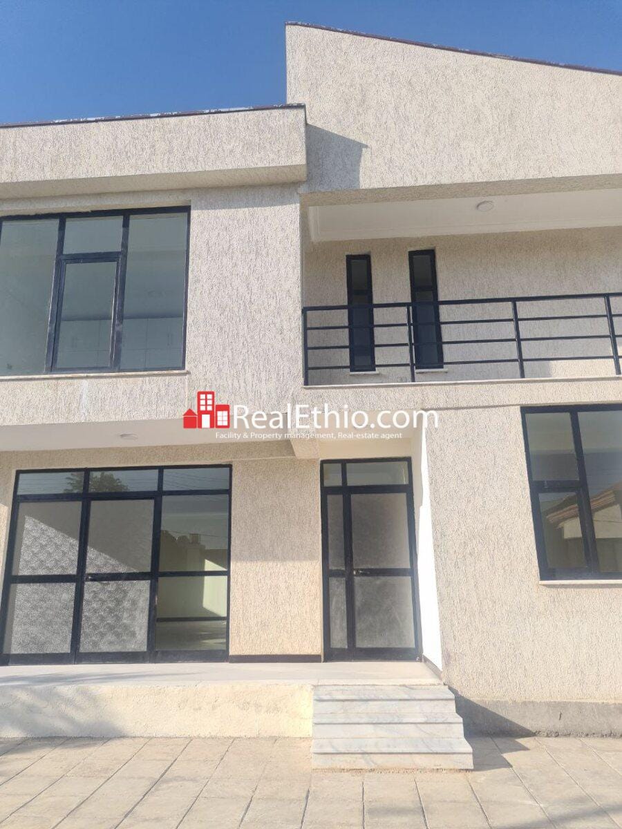 Ayat Zone 3, G+1 Four bedrooms House for Rent, Addis Ababa.