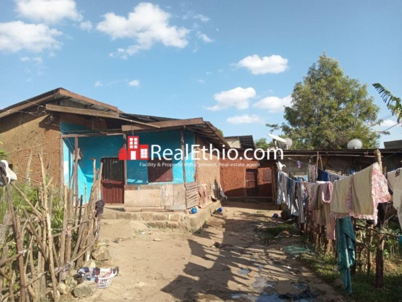 Pastor Kuwas Meda, House or Land for Sale, Addis Ababa.