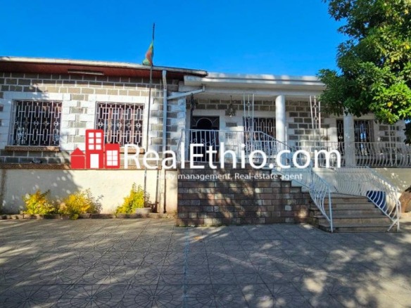 Sarbet, 4 Bedrooms House for Sale, Addis Ababa.