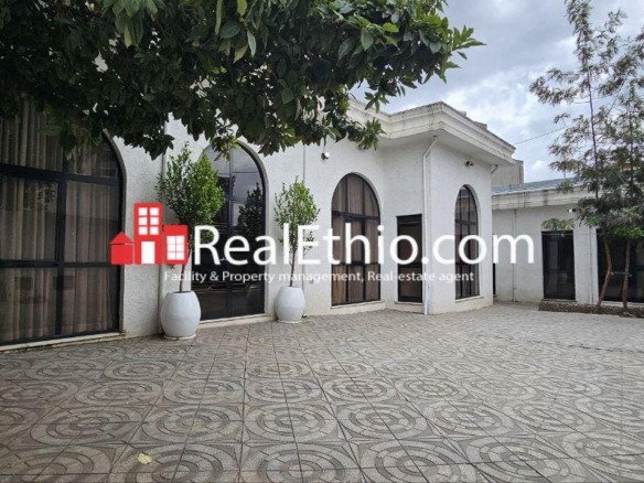 Three Bedrooms Corner House for Sale, Bole Ruwanda, Addis Ababa.