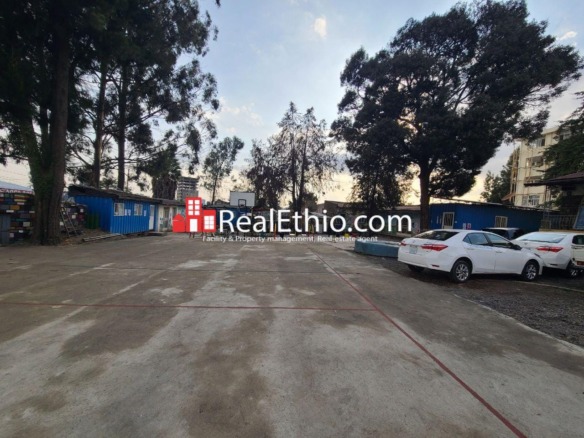  House or Land for Sale, Sidist Kilo, Addis Ababa, Ethiopia.