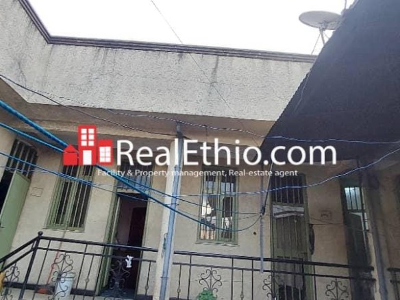 4 Bedrooms B+G house for sale, Kirkos Reche Mesqel square, Addis Ababa, Ethiopia.