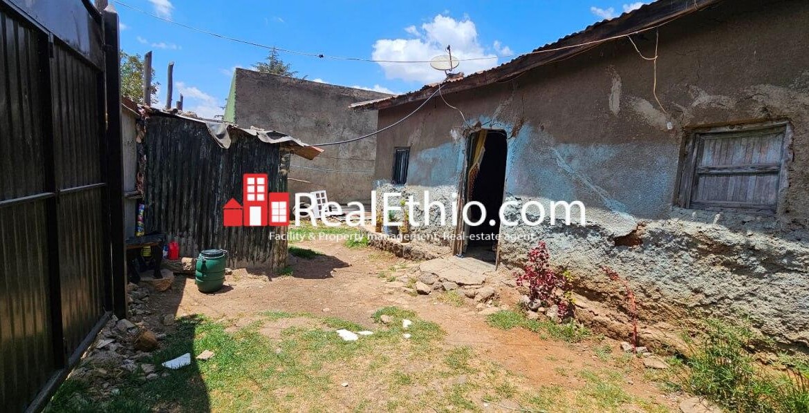 House or Land for Sale, Saris Addisu Sefer, Addis Ababa, Ethiopia.