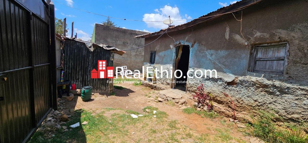 House or Land for Sale, Saris Addisu Sefer, Addis Ababa, Ethiopia.