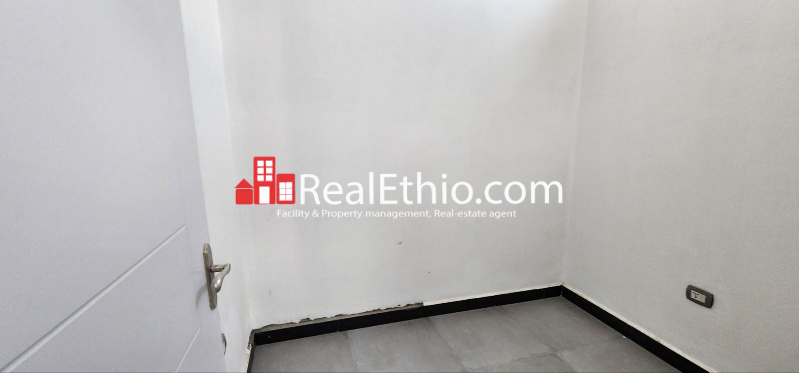 photo_2025-10-24_10-45-54